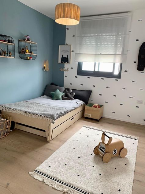 Small Toddler Bedroom, Boys Bedroom Colors, Boy Room Paint, Toddler Boy Room Decor, Boy Toddler Bedroom, Toddler Boy Room, Boys Bedroom Makeover, Kids Room Interior Design, Boy Bedroom Design