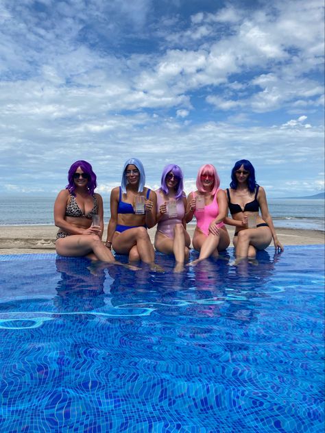 Colored Wig Party, Party In Mexico, Party At The Beach, Colorful Wig, Wig Party, Bach Party, Colored Wigs, Beach Pool, At The Beach