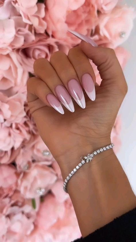 French Manicure Nails, Makijaż Smokey Eye, Pink Acrylic Nails, Neutral Nails, Fancy Nails, Chic Nails, Long Acrylic Nails, Cute Acrylic Nails, Perfect Nails