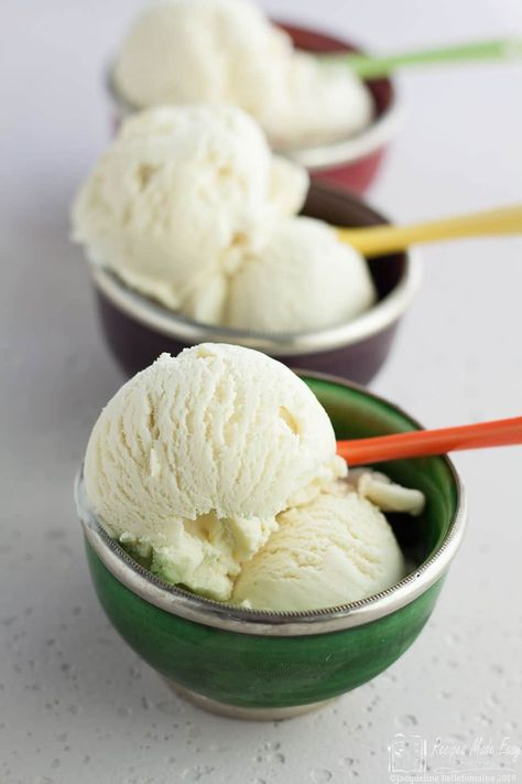 Painkiller Recipe, Basil Ice Cream, Ice Cream Mixture, Frozen Dessert Recipe, Ice Cream Pops, Double Cream, Sorbet Recipes, Cold Desserts, Vanilla Bean Ice Cream