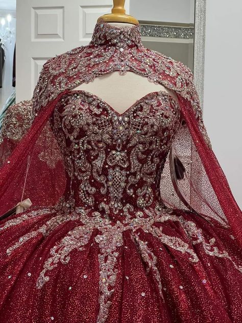 Xv Dresses Red, Wine Quinceanera Dresses, Quinceanera Dresses Maroon, Maroon Quinceanera Dresses, Red And Gold Quinceanera Dresses, Silver Quinceanera Dresses, Quince Dress Ideas, Quinceanera Red, Red And Gold Quince