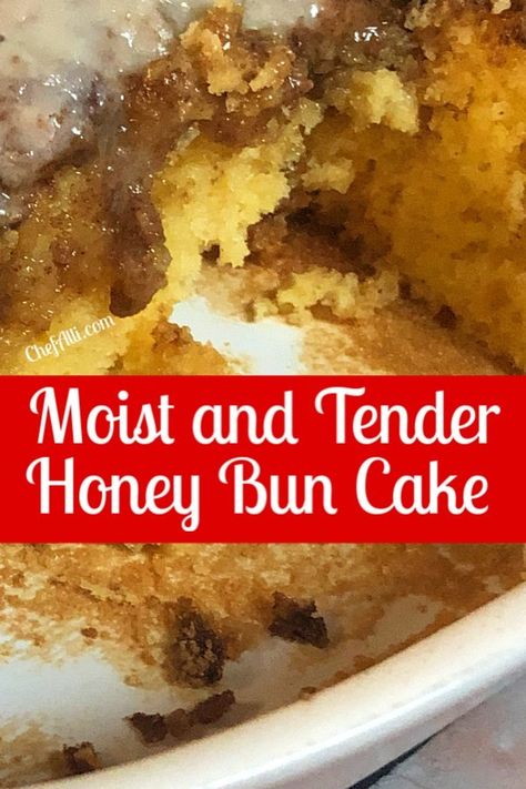 Easy Moist Honeybun Cake, Honeybun Cake Recipe Easy, Good Morning Cake, Honeybun Cake Recipe, Honeybun Cake, Fall Sweets, Classic Coffee Cake, Honey Bun Cake, Powdered Sugar Glaze