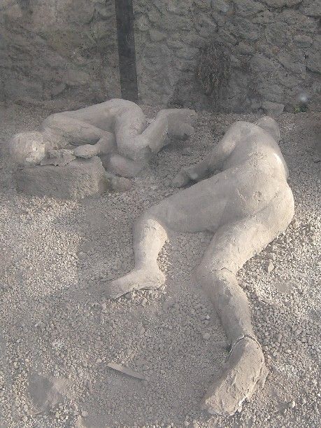 Pompeii | Pompeii | Toonchris | Flickr Pompeii Bodies, Ancient Pompeii, Pompeii Ruins, Pompeii Italy, Burning Body, Pompeii And Herculaneum, Empire Romain, Roman City, Natural Disaster