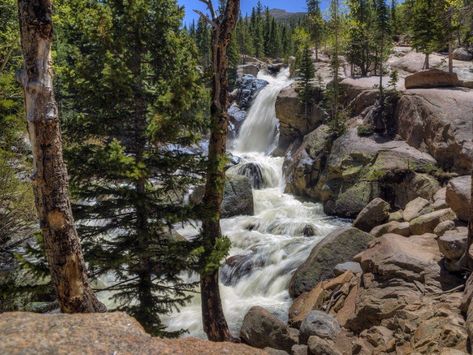 Beginner Hiking, Rocky Mountain National Park Colorado, Waterfall Landscape, Estes Park Colorado, Colorado Vacation, National Park Photos, Waterfall Hikes, Colorado Travel, Estes Park