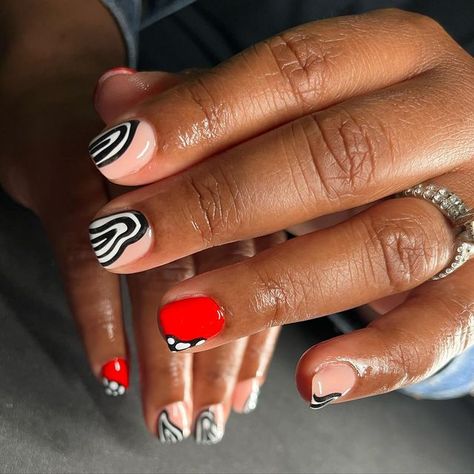 Nails For Black Women, Fall Short Nails, Short Fall Nails, Lil Twist, Natural Nails Manicure, Sassy Nails, Short Square Acrylic Nails, Dope Nail Designs, Short Acrylic Nails Designs