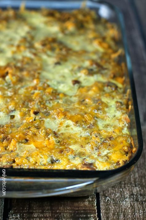 Emily Bites - Weight Watchers Friendly Recipes: Sausage & Stuffing Brunch Bake Ww Casseroles, Smartpoints Recipes, Stuffing Bake, Emily Bites, Ww Dinner, Brunch Bake, Sausage Stuffing, Stuffing Casserole, Breakfast Casseroles