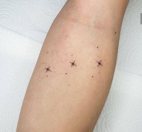 Region Of The Summer Stars Tattoo, Three Stars Tattoo Simple, Three Star Tattoo Simple, Freckle Star Tattoo, City Of Stars Tattoo, Sara We Three Tattoo, Small Kpop Tattoos, Three Star Tattoo, Star Freckle Tattoo