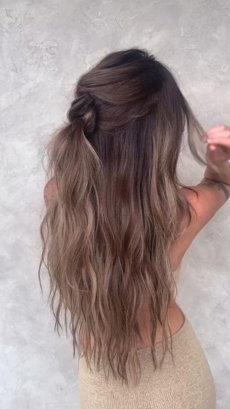 Prom Hairstyles For Thinner Hair, Hairstyles For Thinner Hair, Hair Down Styles, Curly Wedding Hair, Hoco Hairstyles, Prom Hairstyles, Half Up Hair, Wedding Hair And Makeup, Homecoming Hairstyles