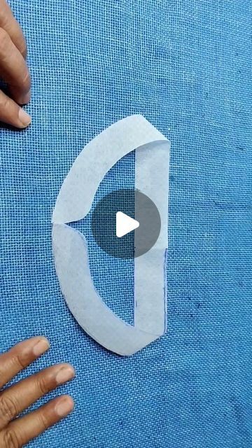 Collar Blouse Pattern, Collar Stitching, Stylish Tops For Girls, Easy Diy Clothes, Sewing Collars, Dress Sewing Tutorials, Sewing Easy Diy, Sewing Blouses, Sewing Baby Clothes