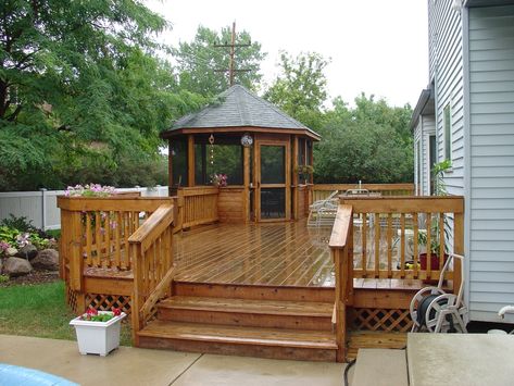 All Season Gazebo Ideas, Screened Room, Decks Ideas, Screen Porches, Gazebo On Deck, Diy Gazebo, Screened Gazebo, Screened Porch Designs, Enclosed Porch