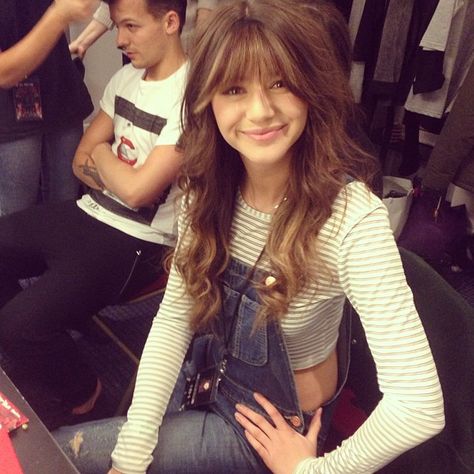 Louis Tomlinson And Eleanor Calder, Eleanor Calder Instagram, One Direction Girlfriends, Louis And Eleanor, American Guy, Eleanor Calder, Workout Hairstyles, Perrie Edwards, Wedding Tattoos