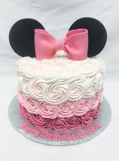 Minnie Mouse Cake Ideas Buttercream, Minnie First Birthday Cake, Minnie Mouse Cake Ideas Pink, Minnie Mouse Cake For 2nd Birthday, Minnie Mouse Round Cake, Mine Mouse Birthday Cake, Mini Mouse Smash Cakes, Minnie Mouse Birthday Cakes 2nd, Twodoodles Birthday Cake