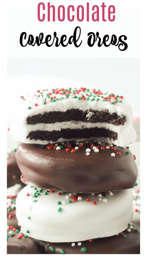 One of my favorite treats to enjoy are chocolate covered Oreos! So easy to make - just 2 ingredients + sprinkles is all you need. This chocolate covered Oreo recipe is perfect for gifting during the holidays. I love making these at Christmastime! Chocolate Covered Oreos Christmas, Easter Chocolate Covered Oreos, Strawberry Cheesecake Cookies, Oreo Recipe, Oreo Treats, Dessert Treats, Oreo Recipes, Covered Oreos, Frozen Chocolate