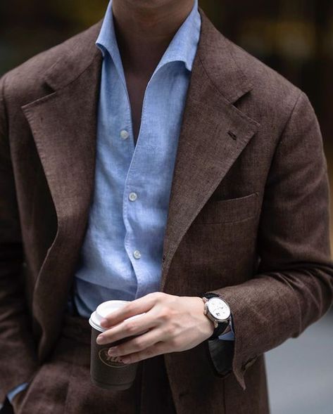 Formal Fashion, Mens Haircut, Wardrobe Needs, Mens Fashion Inspiration, Brown Blazer, Brown Suits, Linen Suit, Mens Formal, Men Fashion Casual Outfits