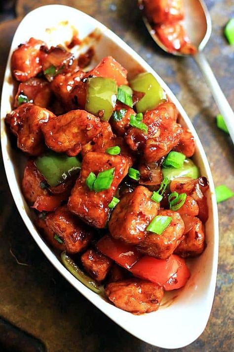 Chilli Paneer Recipe Chili Paneer Recipe, Quick Indian Snacks, Paneer Gravy Recipe, Chili Paneer, Green Chilli Sauce, Chilli Paneer, Chilli Recipes, Paneer Recipes, Spicy Chili