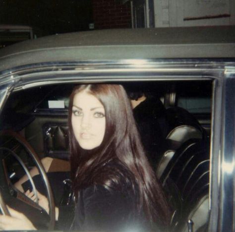 1969 beauty Priscilla Presley Aesthetic Icon, Old 60s Aesthetic, Pircilla Presley, Pricsella Presley, Pricsella Presley Aesthetic, Pricillia Presley, Precilla Presley, Priscilla Presley Pfp, Percilla Presley