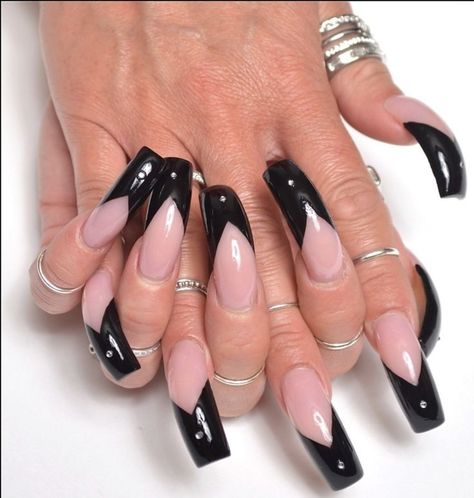 Black Curved Nails, Long French Tip Nails, Long French Nails, Hand Modeling, 90s Nails, Long Red Nails, Black French Tip, Curved Nails, Retro Nails