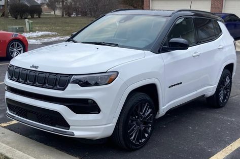 Jeep Compass Altitude, Jeep Compass Aesthetic, Jeep Compass Modified, Jeep Compass Accessories, Jeep Cherokee Accessories, Jeep Compass Sport, Jeep Compass Limited, White Jeep, Pink Jeep