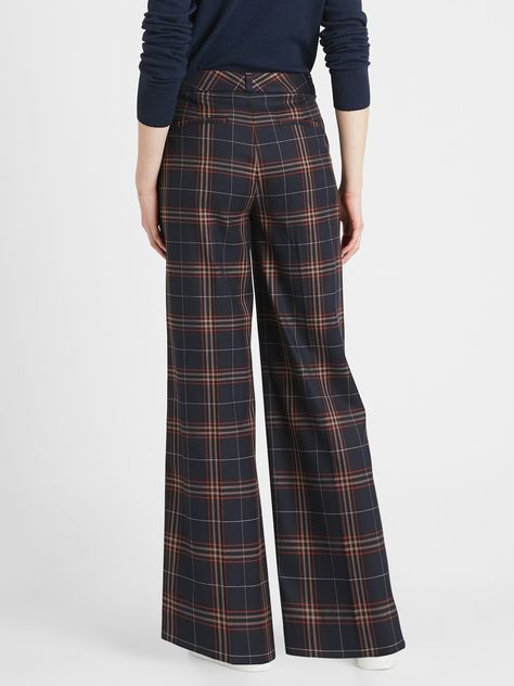 Wide Leg Pants Outfit Work, Wide Leg Pants Outfit, High Rise Pants, Plaid Pants, White Blazer, Business Attire, Work Attire, Work Fashion, Wide Leg Trousers