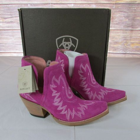 Brand New With Tags And Box Women's Size Brand: Ariat Color: Haute Pink Suede Style # 10046864 Heel Height: 3" Dixon Snip Toe Western Ankle Boot Ariat Womens Boots, Ankle Cowboy Boots, Western Shoes, Leather Cowgirl Boots, Suede Style, Leopard Boots, Leather Work Boots, Ariat Boots, Western Ankle Boots