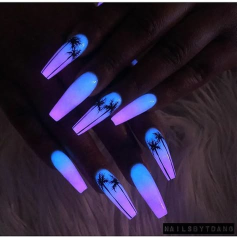 Dark Acrylic Nails, Dark Nail Art, Dark Nail Designs, Lily Nails, Graduation Nails, Hippie Nails, Fancy Nails Designs, Glamour Nails, Gel Nails Diy