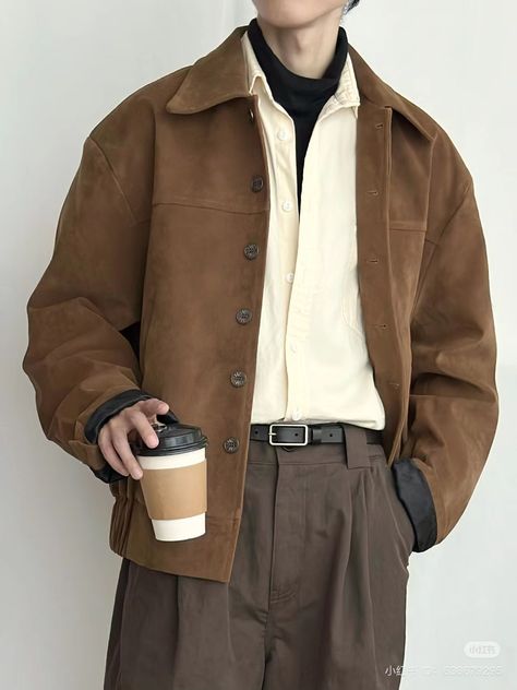 Earth Tone Outfits Men Casual, Parker Outfit, Academia Aesthetic Outfit, Black Outfit Men, Gender Fluid Fashion, Aesthetic Outfits Men, Men Stylish Dress, Guys Clothing Styles, Brown Outfit