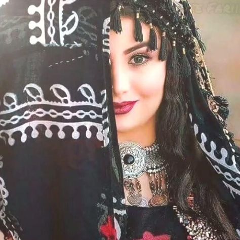 Pin by Amira Yasmina on Arab woman [Video] in 2022 | Beautiful girl facebook, Afghan girl, Girls status Pashto Songs Video Status, Pashto Song Lyrics, Pashto Songs Video, Hand Dp, Afghan Music, Khan Khan, Pashto Quotes, Afghan Songs, Chudidhar Neck Designs