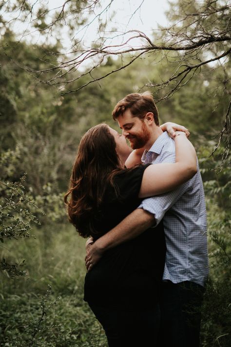 Fall Engagement Pictures, Cute Engagement Photos, Couple Engagement Pictures, Engagement Pictures Poses, Couples Engagement Photos, Couple Picture Poses, Engagement Poses, Engagement Photo Poses, Easy Tiger