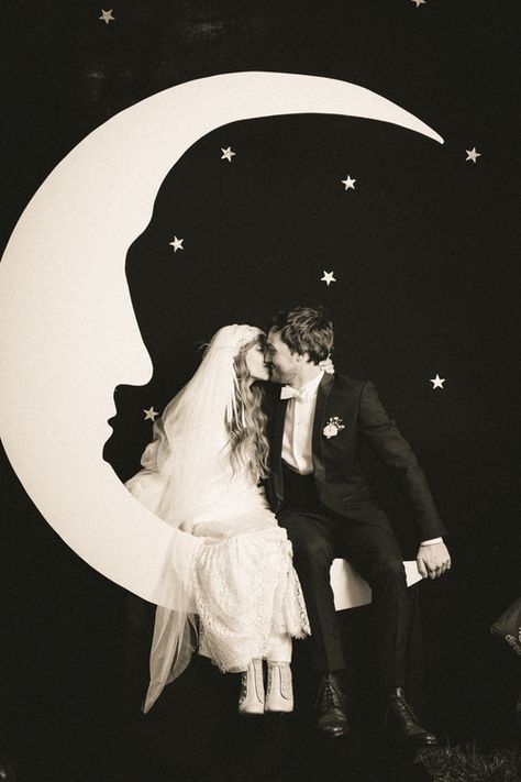 1920s-themed French countryside wedding photographed by The Wedding Artists Co. Reception at the stunning Chateau Dangu. Patron Vintage, Moon Wedding, Moon Photos, Wedding Photo Props, Paper Moon, Wedding Photo Booth, Artist Collective, Gatsby Wedding, Countryside Wedding