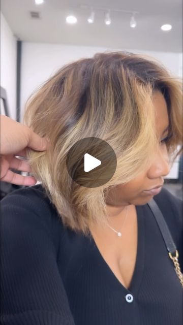 67K views · 8.4K likes | Dereq C | Atlanta Cut & Colorist on Instagram: "“Step into a new dimension with this stunning dimensional blond hair 🌟These multi-tonal hues create a mesmerizing effect, turning heads with every move. Elevate your look with the perfect blend of highlights that add depth and dimension to your style. #BlondAmbition of course I used all @wellahairusa #HairTransformation”" Caramel To Blonde Balayage, Honey Blonde And Caramel Highlights On Black Women, Blond Highlights On Black Women, Blonde With Highlights Black Women, Light Brown Hair With Blonde Highlights Black Women, Chestnut Brown Hair With Blonde Highlights On Black Women, Full Head Blonde Highlights Black Women, Blonde Highlights On Natural Hair, Blonde Highlights Black Women Natural