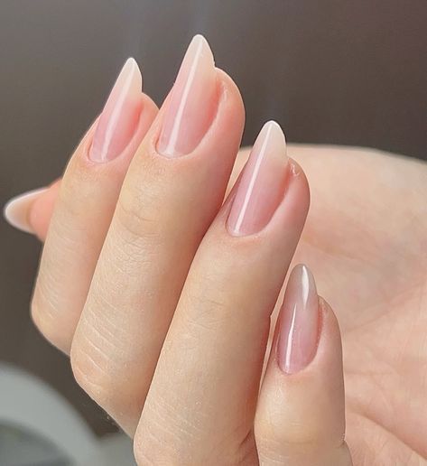 Nails Sheer, Long Natural Nails, Sheer Nails, Nails Nude, Transparent Nails, Simple Gel Nails, Nail Care Tips, Soft Nails, Pink Nail Polish