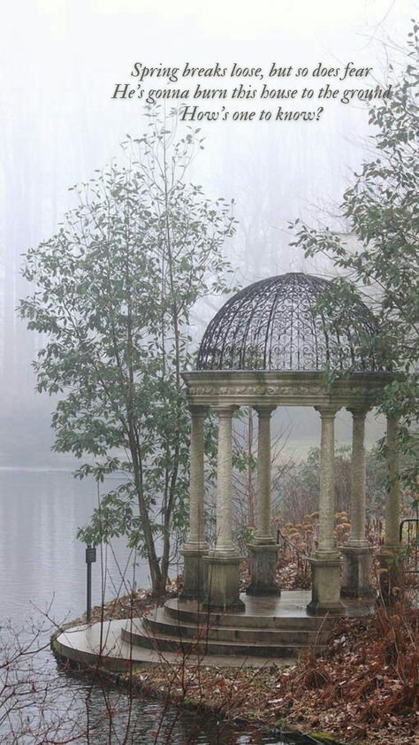 Winter Lake, Wedding Garden, Glass Garden, Beautiful Architecture, Pretty Places, Abandoned Places, Garden Wedding, Secret Garden, In The Middle