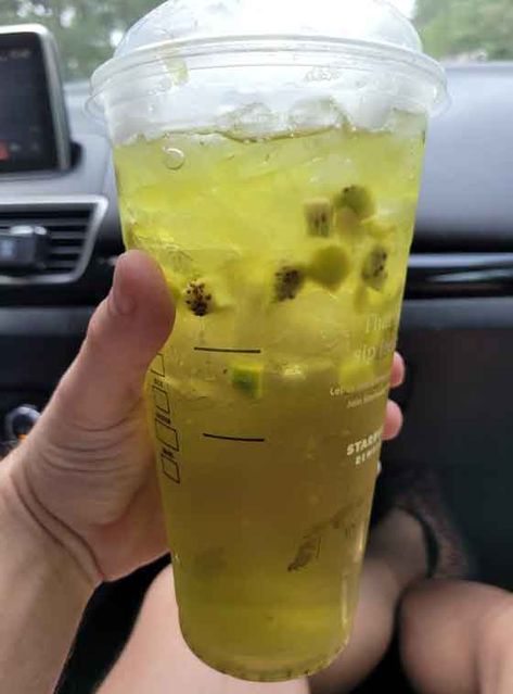 Starbucks Recipes Refreshers At Home, Kiwi Refresher Starbucks Recipe, Copycat Starbucks Dragonfruit Refresher, Cool Lime Refresher Starbucks, Starbucks Kiwi Starfruit Refresher, Kiwi Starfruit Refresher Recipe, Starfruit Recipes, Dragonfruit Lemonade Starbucks, Kiwi Refresher