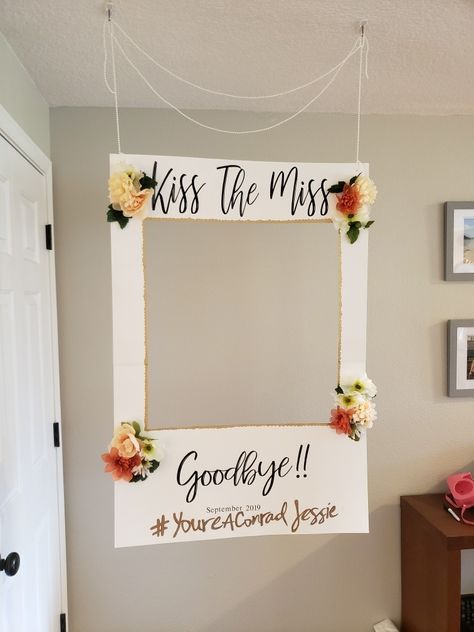 Shower Bride Ideas, Bridal Shower Kiss The Miss Goodbye, Bridal Shower Photo Booth Frame, Brid Shower Decorations, Kitchen Tea Photo Booth Ideas, The Bachelorette Party Decoration, Hen Party Photo Booth, Bridal Shower Ideas Restaurant, Bridal Shower Party Ideas Decorations