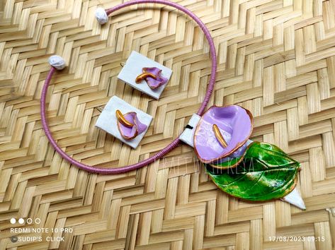 Handmade Clay Jewelry Indian, Clay Jewelry Indian, Diy Necklace Making, Diy Jewelry Set, Terracotta Jewellery Designs, Diy Earrings Easy, Clay Works, Handmade Clay Jewelry, Terracotta Jewellery