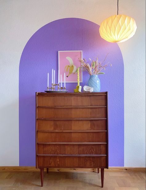 Mid Century Modern Purple, Purple Painted Room, Diy Painted Wall, Nail Suite, Purple Wall Paint, Purple Accent Wall, Purple Dresser, Street Room, Maximalist Room