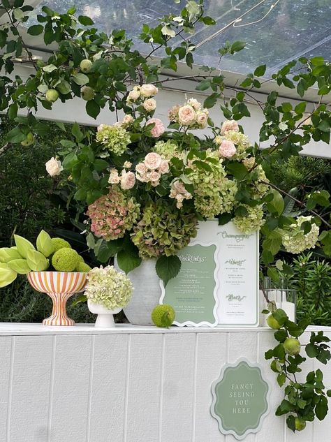 Spring Cocktail Party Decor, European Wedding Tablescape, Wedding Bar Floral Arrangements, Pink And White Wedding Florals, Pink White And Green Wedding, Pink And Green Wedding Theme, White Picket Fence Ideas, Picket Fence Ideas, Bar Arrangement