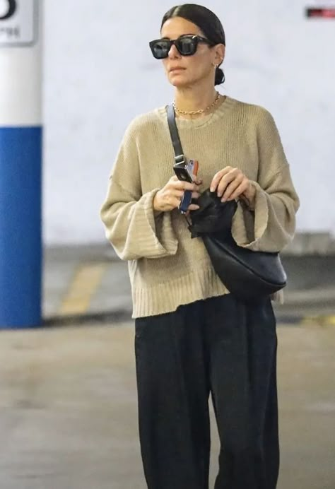 Transitional Outfits, Outfit Work, Transition Outfits, Sandra Bullock, Casual Work Outfits, Mode Inspo, Warm Outfits, 가을 패션, Autumn Outfit