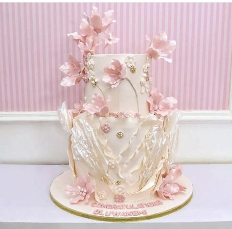 Cake For Debut, Japanese Theme Cake, 17 Cake, Debut Cake, Fairy Garden Cake, Debut Theme, Extravagant Wedding Cakes, 2 Layer Cakes, Cake For Boyfriend