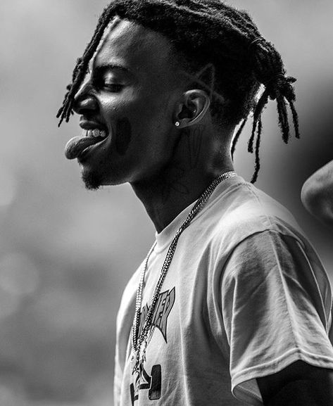 Yvl Playboi Carti, White Rappers Aesthetic, Black And White Rapper, Play Boi Carti, Sir Cartier, Playboy Carti, Cash Carti, King Vamp, Rapper Wallpaper