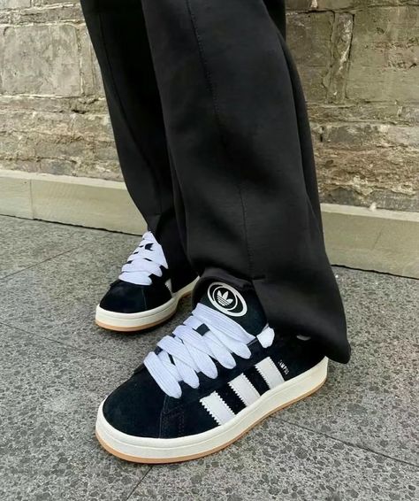 Adidas Campus 00s, Streetwear Inspiration, Slay Outfits, Stockholm Street Style, Fits Clothes, Hip Hop Outfits, Adidas Campus, Swag Shoes, Outfit Inspo Fall