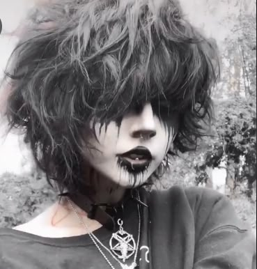 Vomitboyx Haircut, Vomitboy Hair, Vomitboy Haircut, Male Ocs, Emo Boy Hair, Androgynous Hair, Short Grunge Hair, Punk Makeup, Alt Makeup