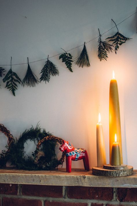 Eco Christmas, Hygge Christmas, Natural Christmas Decor, Scandi Christmas, Christmas Interiors, Natural Christmas, Christmas Inspo, Minimalist Christmas, 3d Christmas