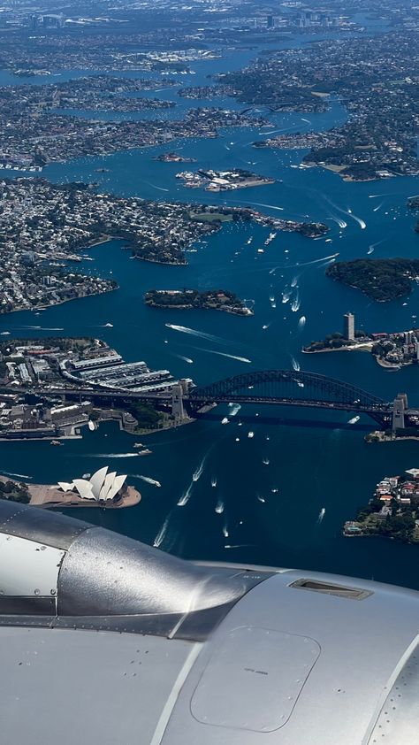 Incredible view from a plane of Sydney in all its glory during the Sydney to Hobart Yacht Race. 🛥️ Semester Abroad, Sydney Travel, Sydney Airport, Yacht Racing, Building Concept, Senior Trip, Gold Coast Australia, Sydney Harbour, Boat Party