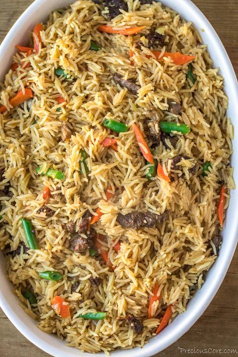 African Fried Rice, Fried Rice Seasoning, Beef Fried Rice, Easy Family Recipes, Beans Curry, Fried Rice Recipe, African Food, Rice Recipe, Rice Dishes