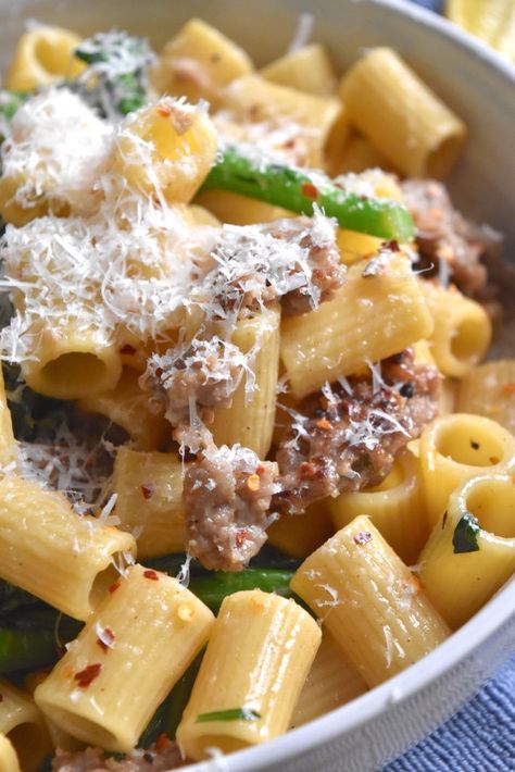 Savory Sausage and Baby Broccoli Rigatoni - Sauced Up! Foods Broccoli Rigatoni Pasta, Tomato Basil Chicken Pasta, Sausage Broccoli Pasta, Broccoli Rabe And Sausage, Chicken Basil Pasta, Chicken Mushroom Pasta, Sausage Rigatoni, Tomato Basil Chicken, Broccoli Alfredo