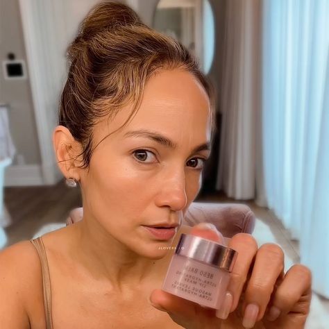 You will always glow using @jlobeauty by @jlo 💛 #JLoBeauty #JLo #JLoBody #JenniferLopez J Lo Body, Jlo Beauty, April 29, Lip Mask, Jennifer Lopez, The Balm, Lips, Mask, On Instagram