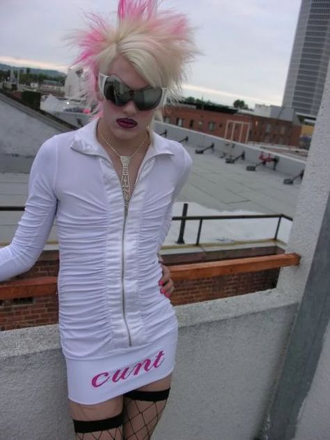 Jeffree star Jeffree Star Myspace, Scene Queen Outfit, Scene Queen, Trashy Outfits, Scene Girl, Art Outfit, Scene Queens, Estilo Punk, Jeffree Star