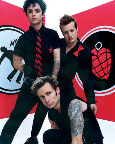 Green Day Tattoo, Green Day Poster, 90s Rock Bands, Billy Joe Armstrong, Billie Green Day, Green Day Billie Joe, 90s Bands, Filmy Vintage, Breaking Benjamin