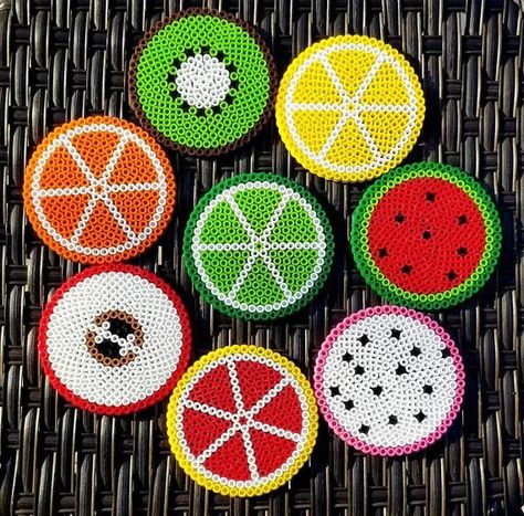 Hama Beads Coasters, Bead Coasters, Perler Bead Designs, Melty Bead Designs, Perler Beads Ideas, Melt Beads Patterns, Hamma Beads Ideas, Easy Perler Bead Patterns, Melty Bead Patterns